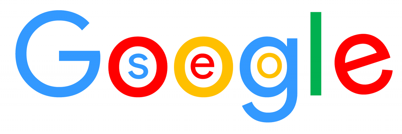Man sieht das Google Logo, in der Mitte von den Buchstaben o, o und g steht je ein Buchstabe. Das Word ergibt SEO (was für Suchmaschinenoptimierung steht).